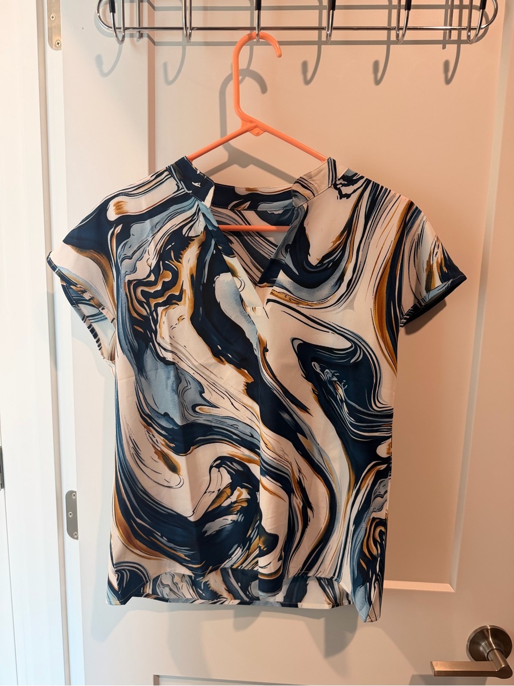 Abstract Swirl Short-Sleeve Women's Top - Navy & Cream